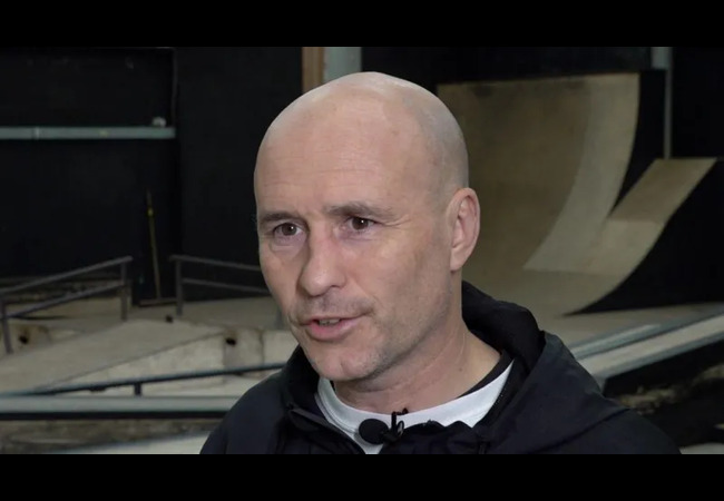 Skater Hopes to Tackle “Tsunami of Loneliness” Through Community Efforts